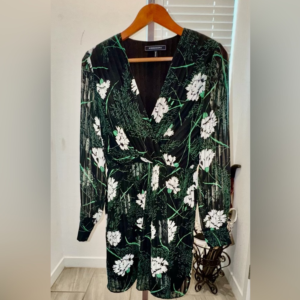 BCBGMaxAzria Green and White Floral Long Sleeve Dress size S